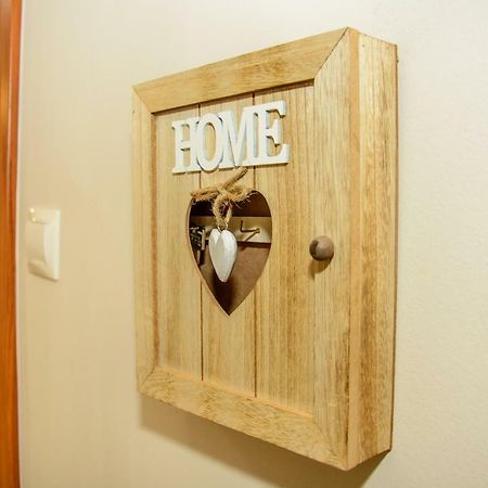 Neighborly Nest - Apartment In The Heart Of أثينا المظهر الخارجي الصورة