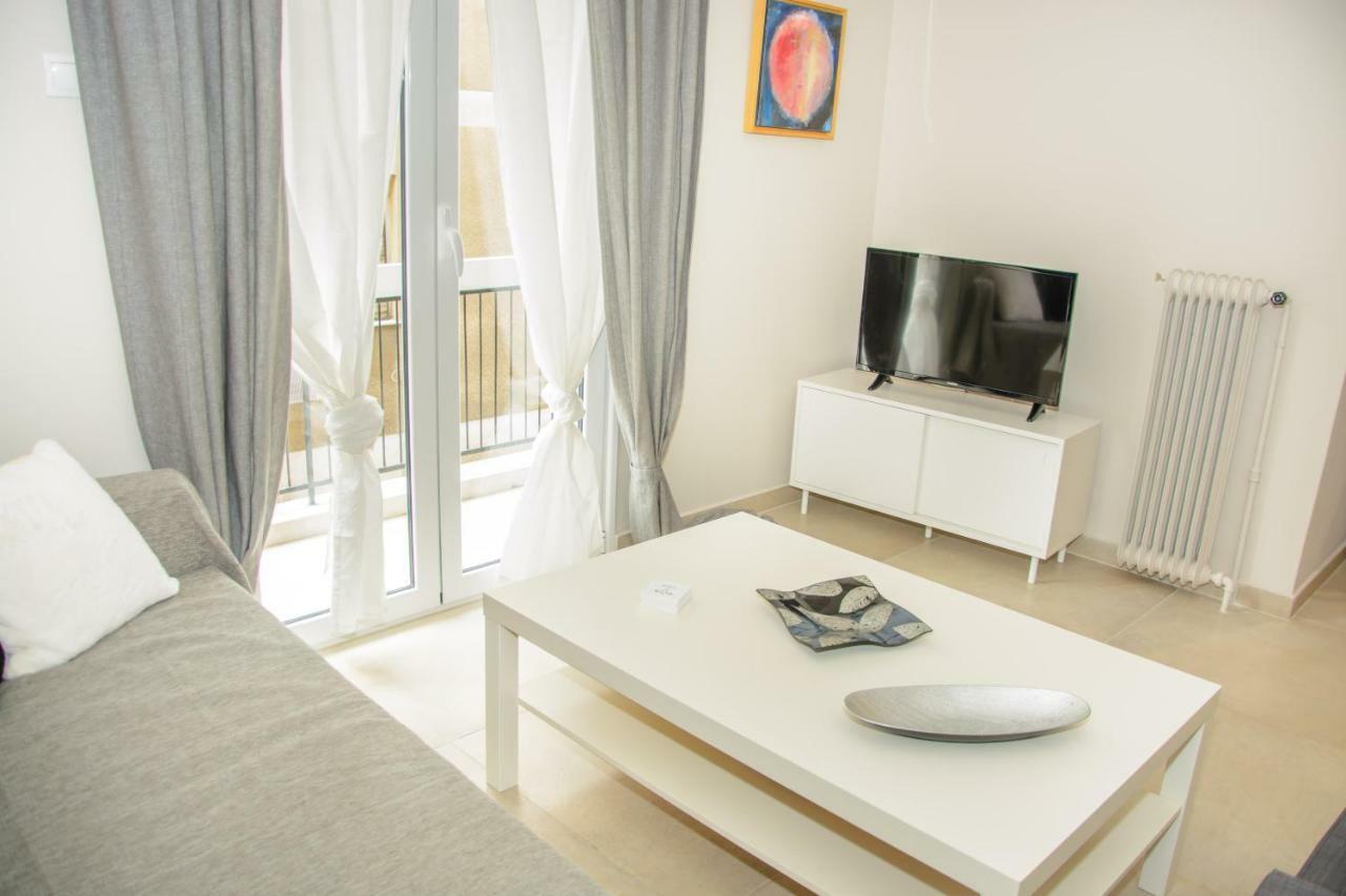 Neighborly Nest - Apartment In The Heart Of أثينا المظهر الخارجي الصورة